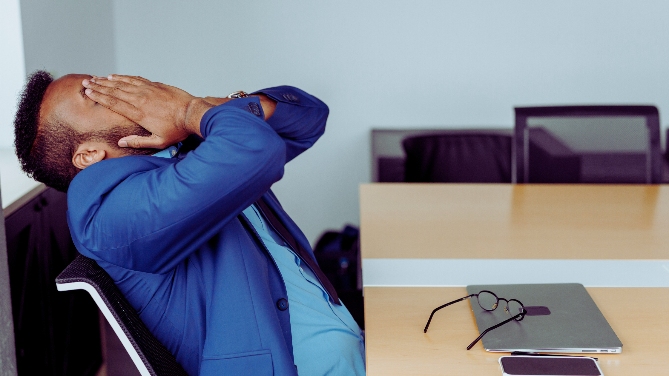 How to Choose the Best CRM for New Roofing Businesses