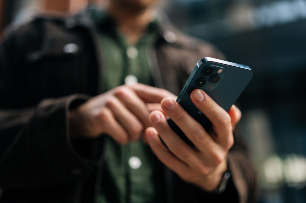 Roofing Buyer Personas: How To Identify, Target, And Win 2 Image 6 roofing followup
