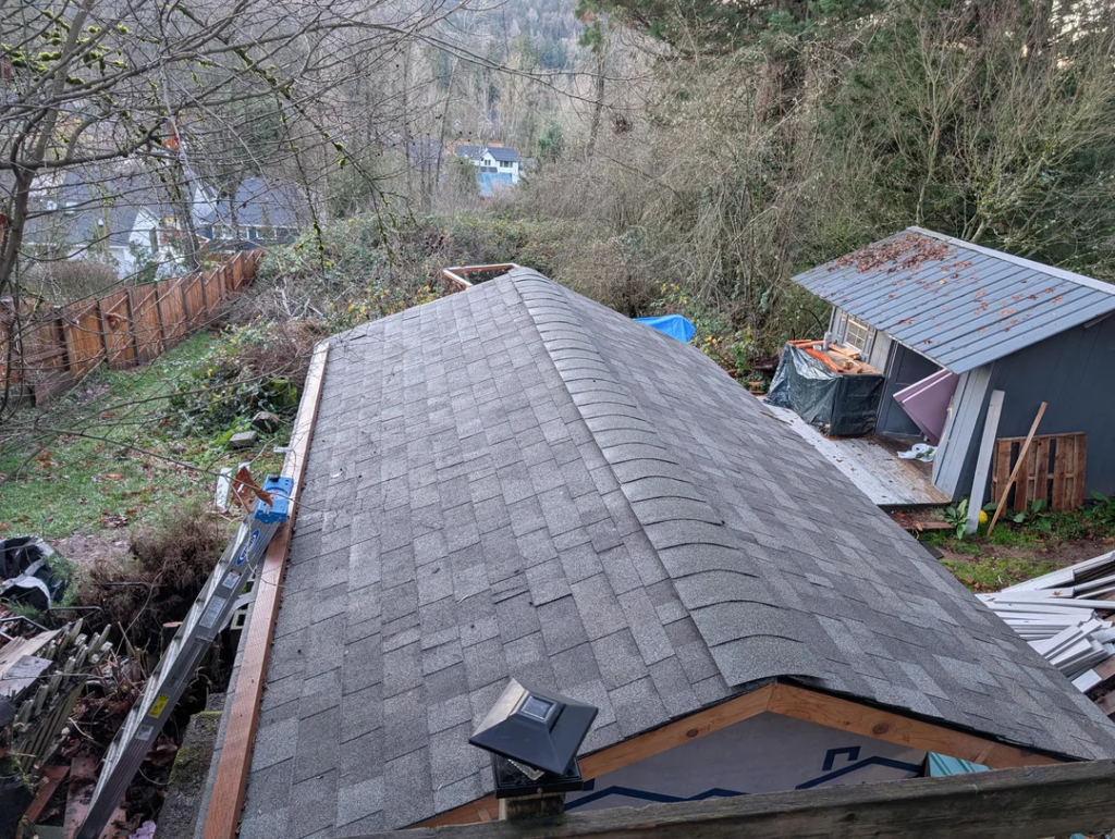 How do roofing insurance supplements affect insurance payouts